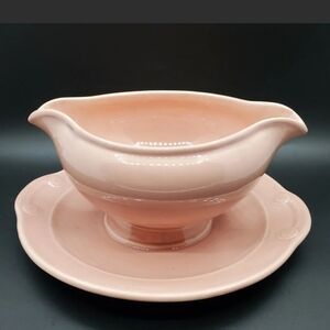Taylor Smith Taylor* TS&T* LURAY PASTELS *PINK * GRAVY BOAT w/ATTACHED PLATE